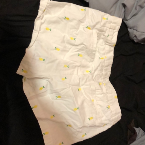 shorts - Picture 2 of 2